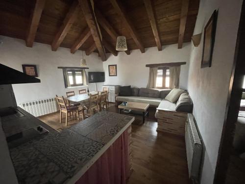 Casa rural Lo Regolfo in Torrecilla de Alcañiz