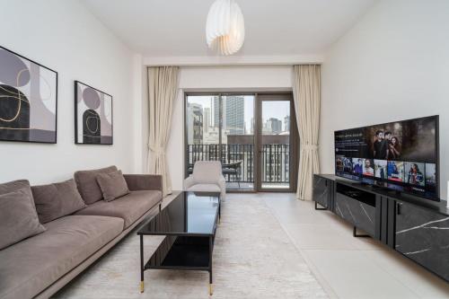 Elegant 1 Bed Creek Beach Stay with Beach Access, Дубай (фото 3)