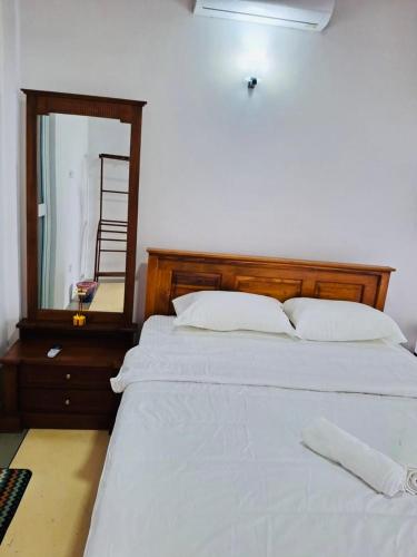 Sunset Inn - image 5