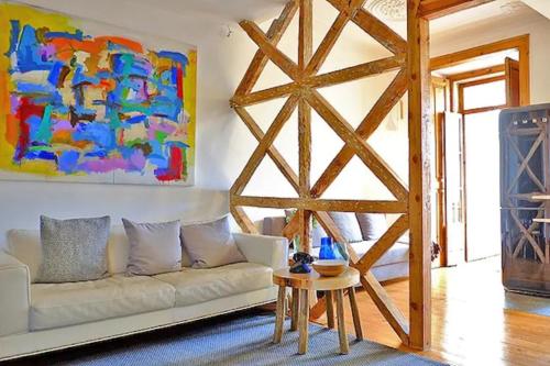 PEN-ARTS Modern & Stylish Apartment in Príncipe Real! Near Bairro Alto & City Center, Lizbona