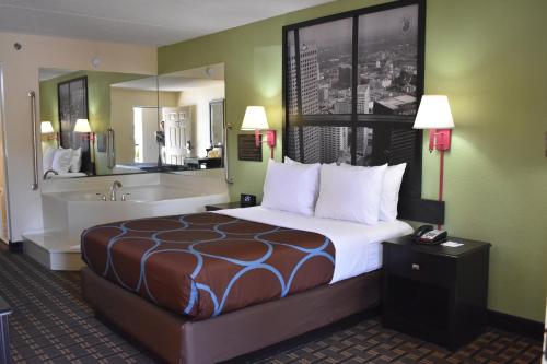 super8decatur