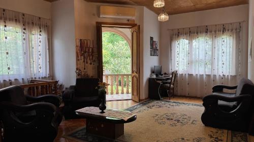 Сибиряк Sibiryak, Tskhaltubo (foto 4)