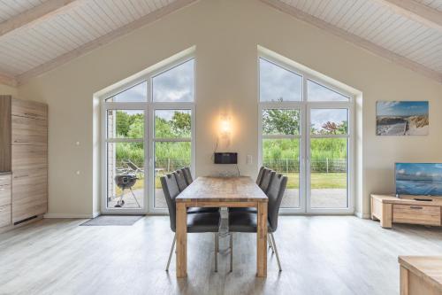 Salzwiese in 達格比爾