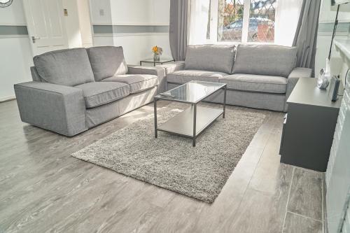 Large 5 Bed House -2 bath, Parking & Garden, Birmingham (fotografie 4)