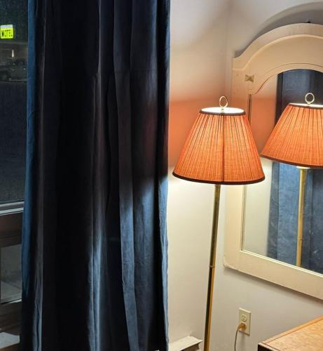 Travellers Choice Motel