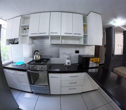 ห้องครัว, Departamento amplio y bonito en Arequipa near สนามบินนานาชาติโรดริเกซ บายอน