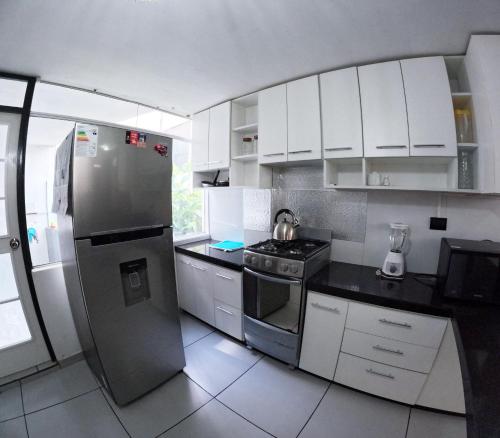 ห้องครัว, Departamento amplio y bonito en Arequipa near สนามบินนานาชาติโรดริเกซ บายอน