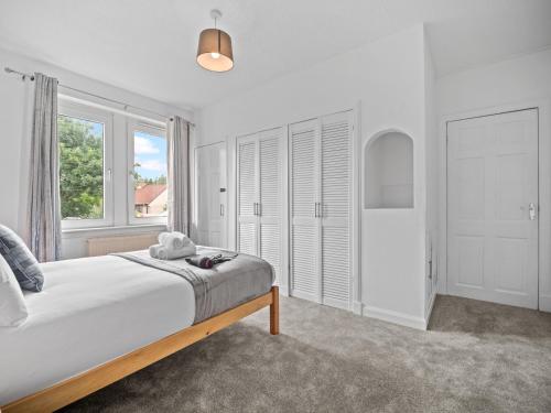 Mollison 2 Bedroom Apartment - Harthill in Harthill