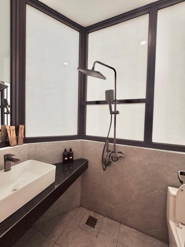 The Little Hanoi - Fresh Home - Centered