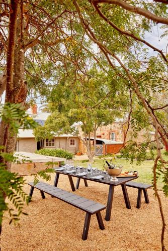 Your next dream farmhouse Milford in สต็อกเวล