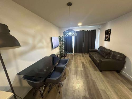 2 bedrooms near Hochelaga area - D907 near The Montreal Tower / La Tour de Montreal