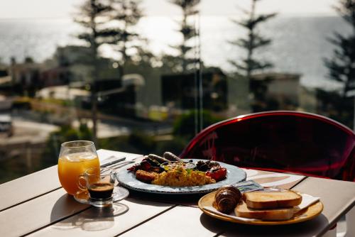 Restaurant, Vegas Resort in St. Julian's