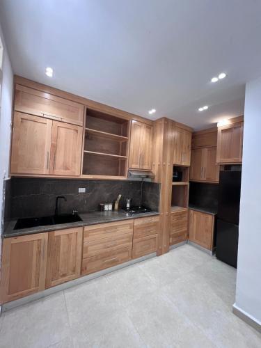 Haussmannian in Hai Emir