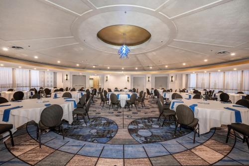 Crowne Plaza Kansas City Downtown by IHG, Канзас-Сити (фото 7)