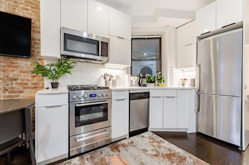 2 Bedroom Luxury Unit in the Heart of Manhattan in New York, USA