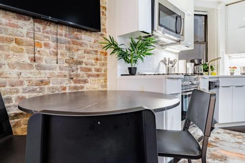2 Bedroom Luxury Unit in the Heart of Manhattan in New York, USA