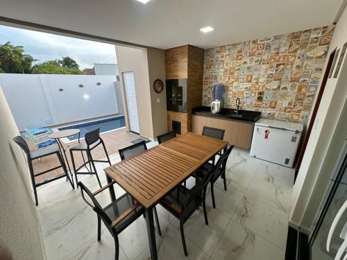 Casa de Temporada com Piscina e Area Gourmet Toda montada in Paripueira