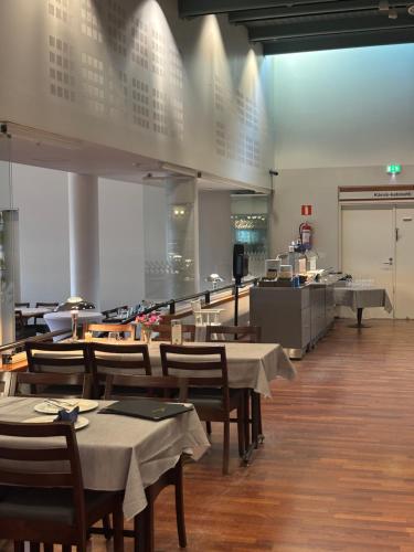 Kraatterin Helmi Suite in 拉帕湖