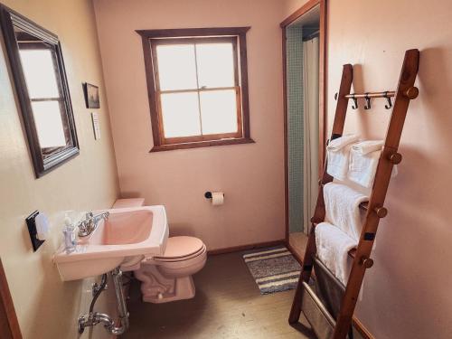 Johua Tree Ranch House Motel - Downtown - Room #3 in Joshua Tree, USA