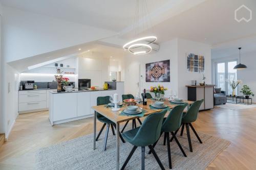Luxury roof top with generous sun terrace in the heart of Berlin 1.6km von Heimstraße entfernt