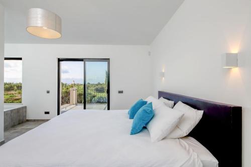 Facilities, Villa Saragoca in Alfanzina