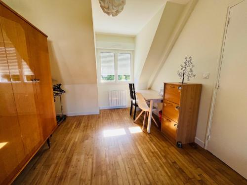 Maison et Jardin, plages et commerces à pied (Maison et Jardin, plages et commerces a pied) in Parame