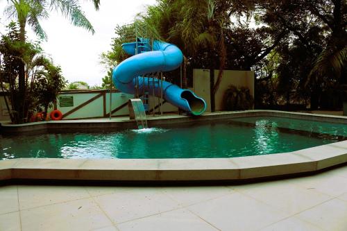 Santa Monica Palace Hotel near Corumbá nemzetközi repülőtér