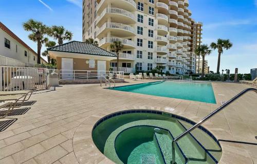 St. Maarten Condos in Daytona Beach Shores, USA