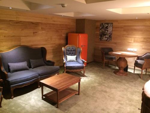 VIP Suite image 1