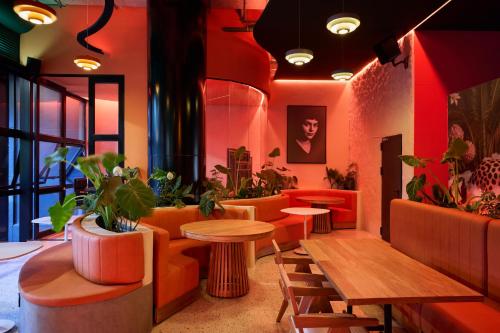 Calle Flora Hotel by Jalo in Medellín