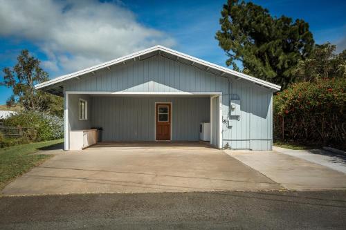 Sunset Orchard- Sunny Side of Waimea, Close to Beaches! in Waimea (HI)