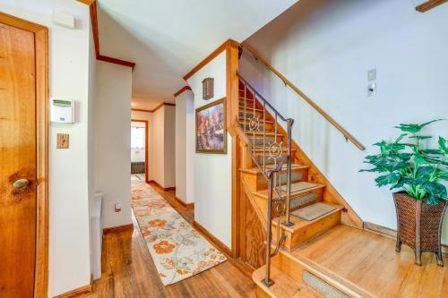 Serene Home with On-Site Brook in Callicoon Center in 米德爾敦