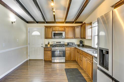 1 Block to Beach: Sea Isle City Retreat w/ Patio! in Sea Isle City