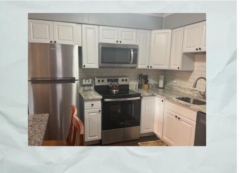 Condo Close To Beach & Golfing