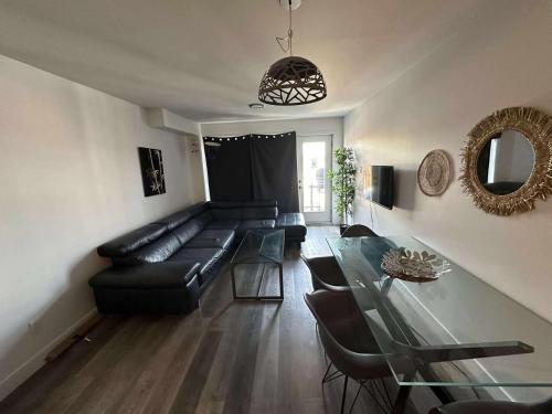 2 bedrooms near Hochelaga area D908 near The Montreal Tower / La Tour de Montreal