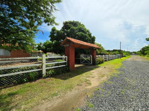Omgeving, Dulce Vida - Casa con piscina a 200 mts de la Playa Punta Chame in Punta Chame