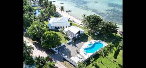 Bermuda Beach Aquatica in Daanbantayan