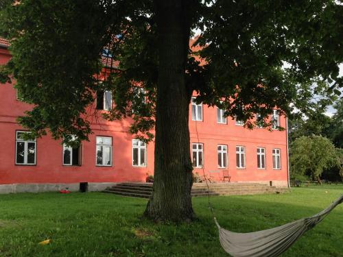 Viesnīcas āriene, Apartment In A Historic Manor House In Mecklenburg in Walkendorf