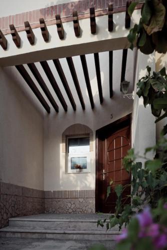 Emirati Stay Comfort & Local Charm Villas - 3, Dubaï (photo 2)