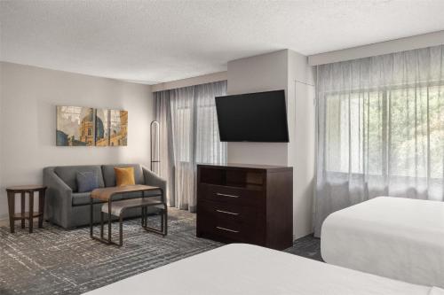 Homewood Suites by Hilton Indianapolis Carmel - image 2