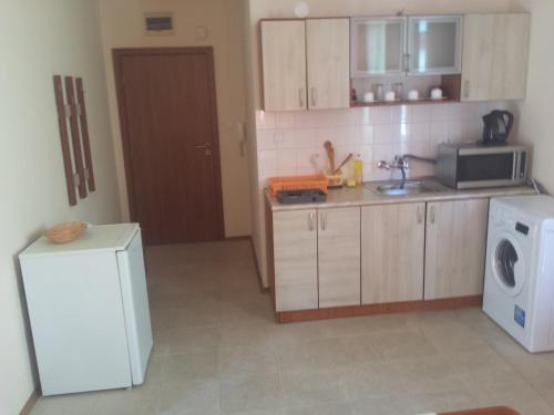 Apartments in Villa Rouge - image 5