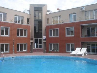 Apartments in Villa Rouge - image 2