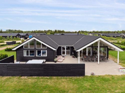 Luxury Retreat with Pool - By Traum Ferienwohnungen