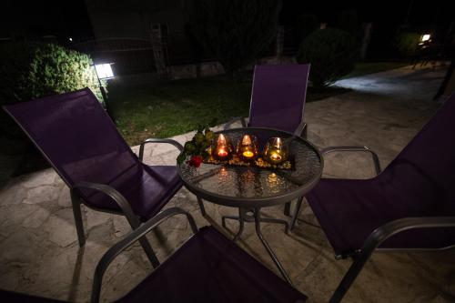 Apartment with Garden View image 10