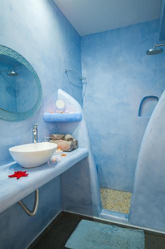Blue Dream - Santorini - image 3