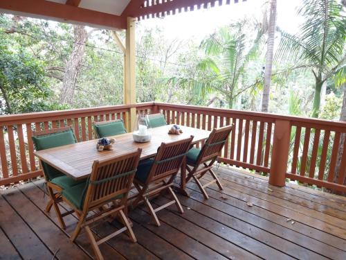 Stealaway Cottage at 6 Bigoon – khách sạn tại North Stradbroke Island