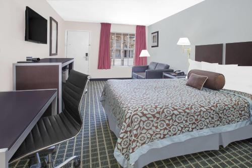 Days Inn by Wyndham Market Center Dallas Love Field in Dallas, USA