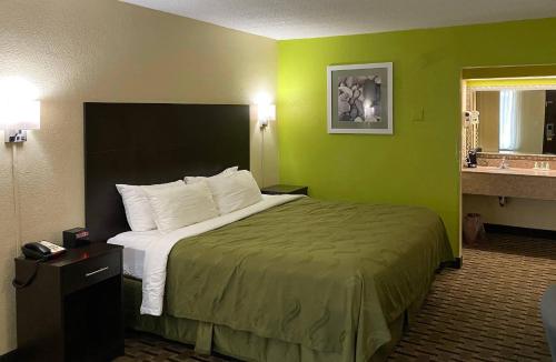 1 king bed