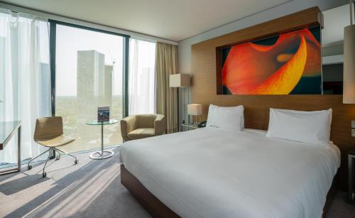 Hilton Manchester Deansgate Room Type - Classic King Room - Skyline