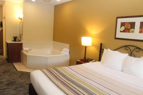 Country Inn & Suites by Radisson, Crystal Lake, IL in Crystal Lake, USA